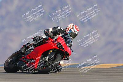 media/Oct-01-2023-SoCal Trackdays (Sun) [[4c570cc352]]/Turn 9 Set 1 (950am)/